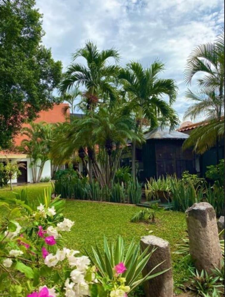 Hôtel Inhouse Select Hacienda Tres Rios à Culiacán Extérieur photo